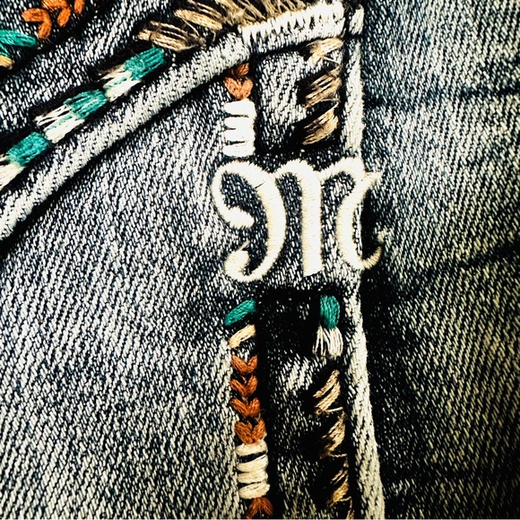 MISS ME Y2K Jean Shorts Size: 28 - Embellished Fleur-de-Lis Original Y2K Vintage - Picture 9 of 14